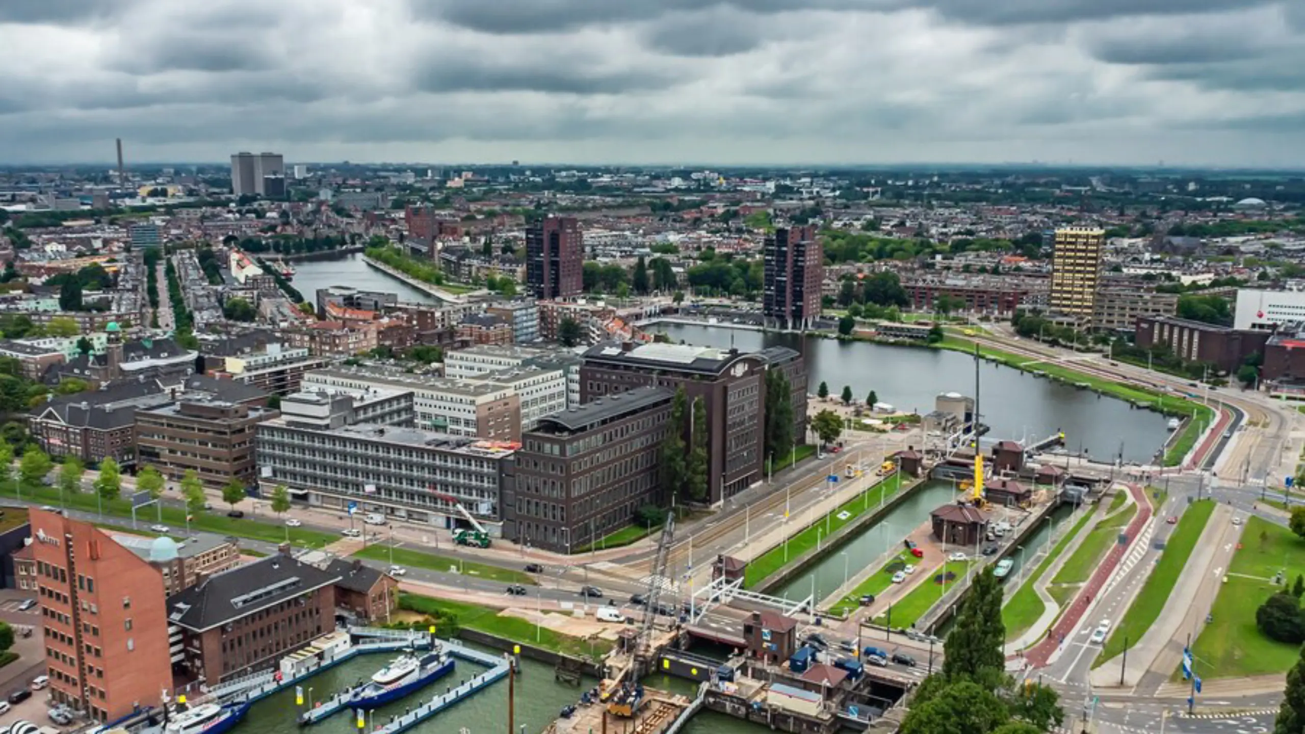 Best security guard company in Brampton, Ontario - complete round-the-clock property security